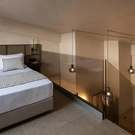 Pournari Mountain Hotel *