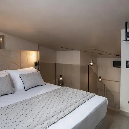 Pournari Mountain Toroni