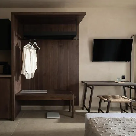 Pournari Mountain Toroni