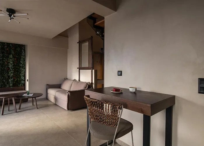 Pournari Mountain Toróni