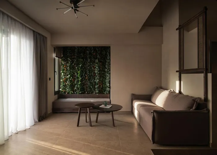 Pournari Mountain Szálloda *