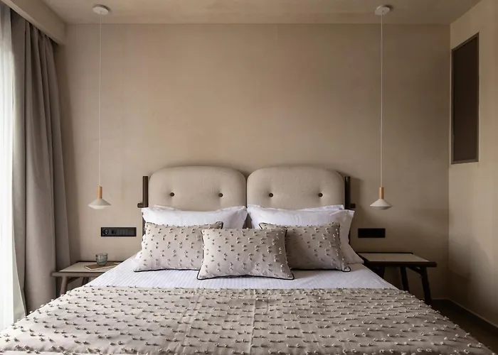 Pournari Mountain Szálloda Toróni